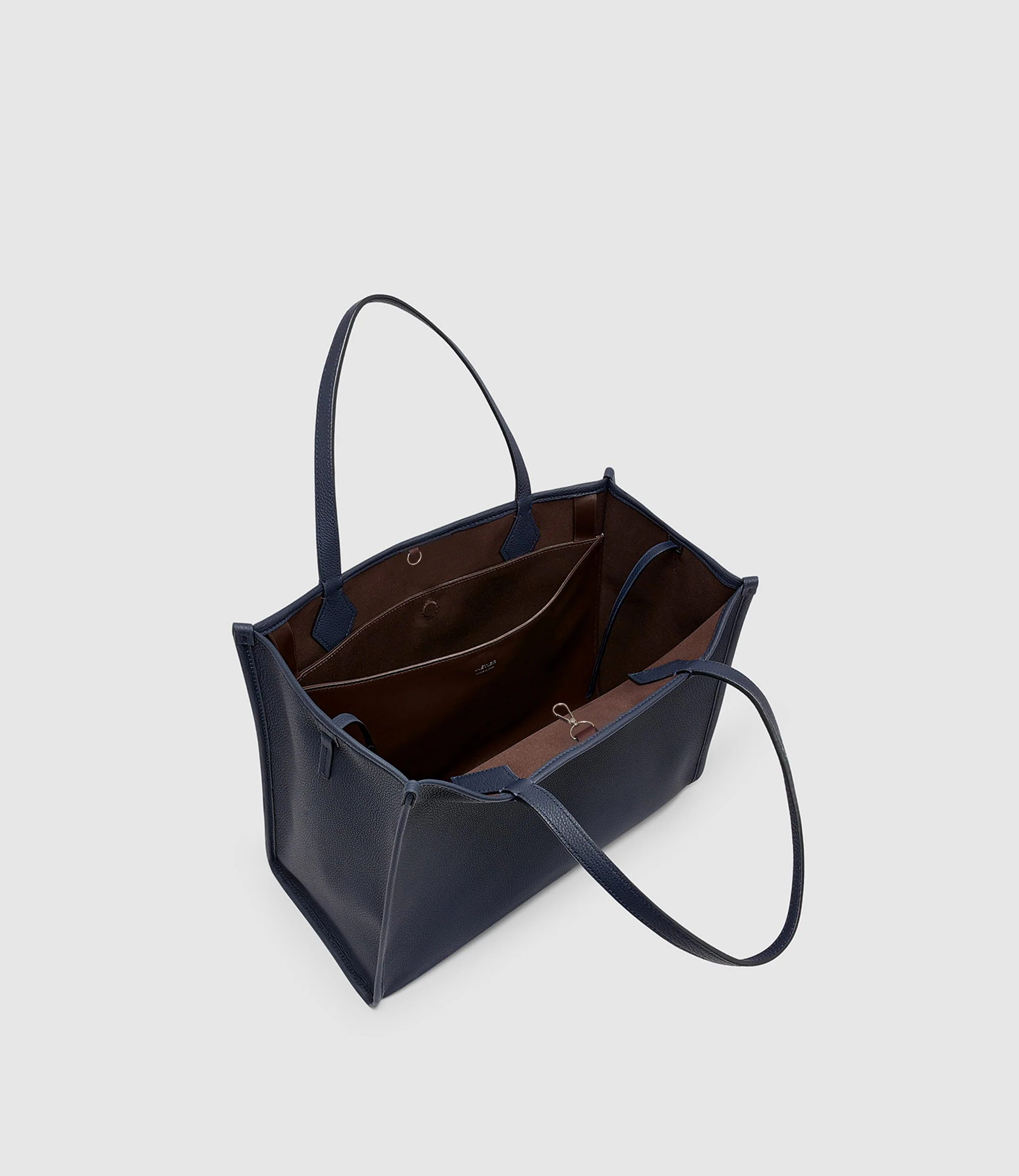 Chameleon 34 Soft Grain Leather Midnight - Image 3
