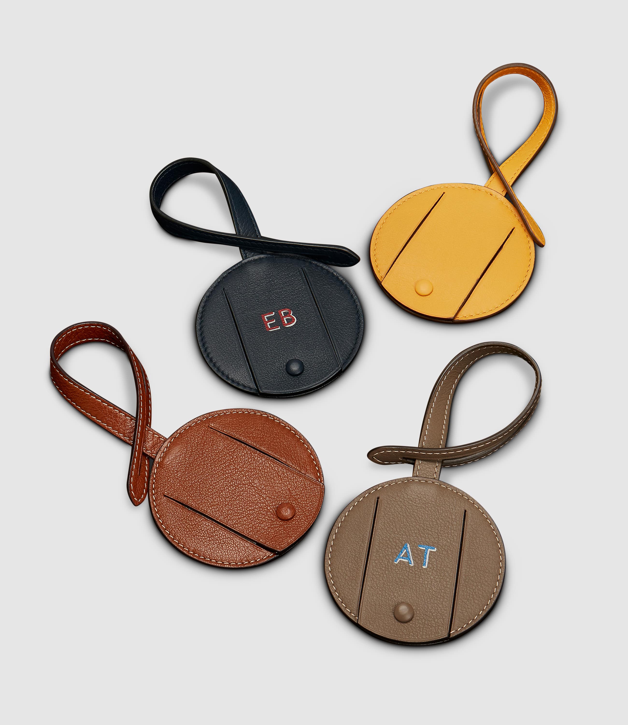 Métier Luggage Tag Buffalo Cognac with Salt Stitching - Image 3