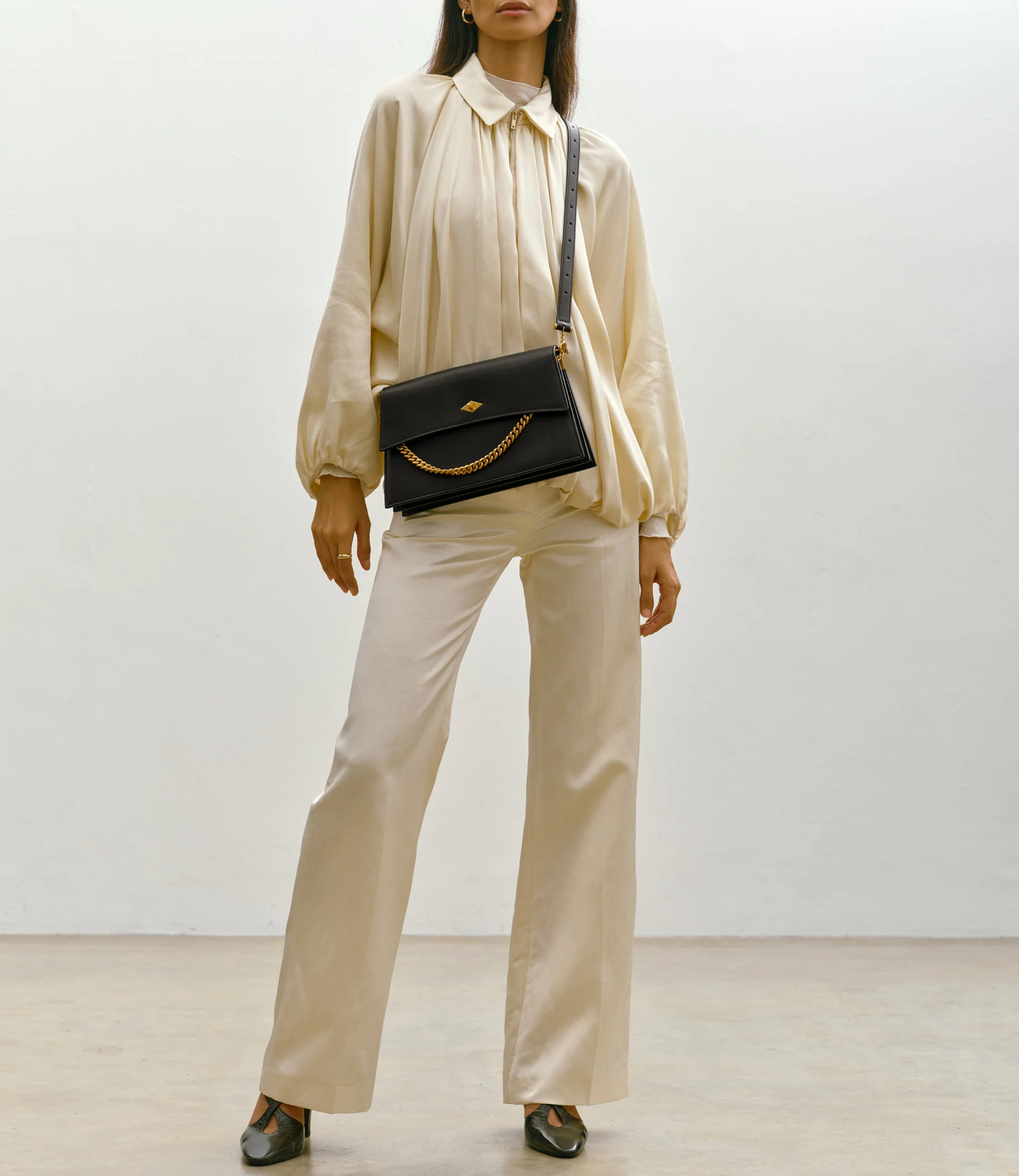 Roma Atelier Calfskin Black - Image 5