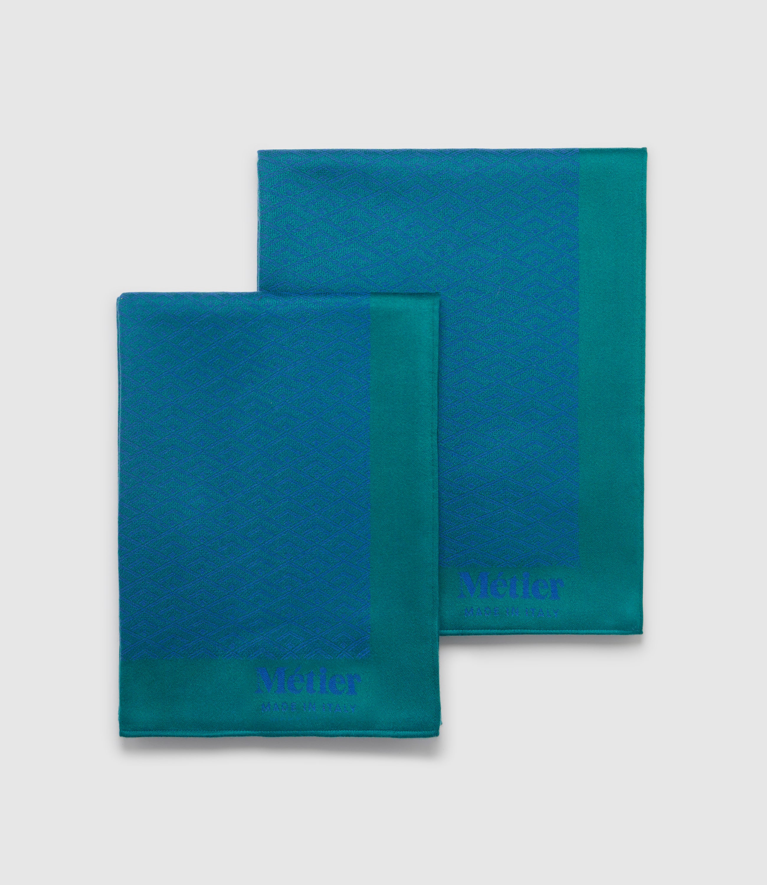 Small Cashmere Throw Yves Blue and Emerald - Image 6