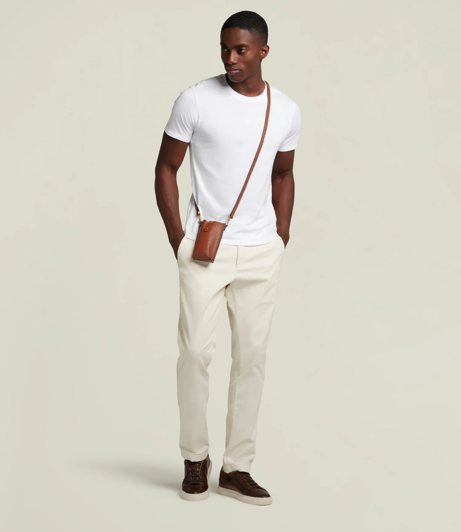 Minimalist Double Buffalo Cognac - Image 5